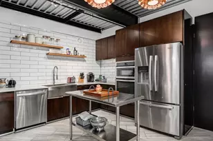 40 E 9th St, Chicago, IL 60605 - Photo 5