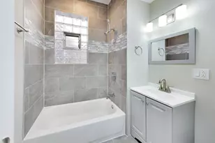 6525 S Peoria St, Chicago, IL 60621 - Photo 19
