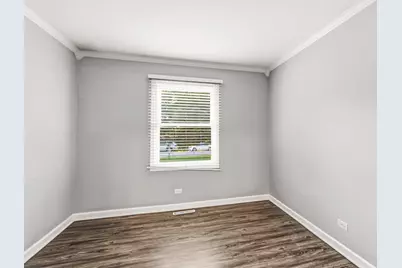 419 Deerpath Drive, Lindenhurst, IL 60046 - Photo 15