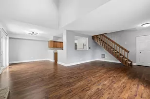 97 Cammeron Ct, Aurora, IL 60504 - Photo 5