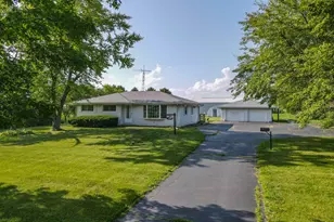 19600 W Peotone Rd, Wilmington, IL 60481 - Photo 1
