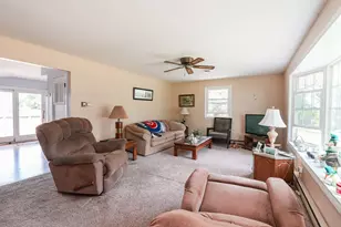 19600 W Peotone Rd, Wilmington, IL 60481 - Photo 9