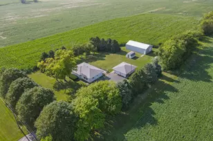 19600 W Peotone Rd, Wilmington, IL 60481 - Photo 7