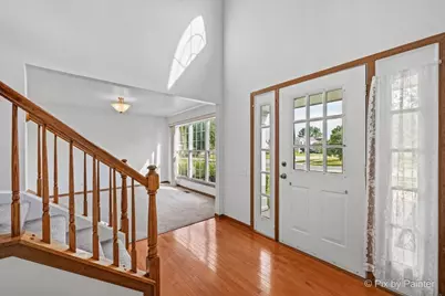 1850 Mission Hills Drive, Elgin, IL 60123 - Photo 3