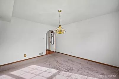 1850 Mission Hills Drive, Elgin, IL 60123 - Photo 7