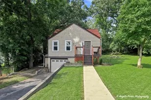 7724 S Oak Rd, Wonder Lake, IL 60097 - Photo 1