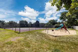 148 E Bailey Rd, Naperville, IL 60565 - Photo 17