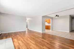 148 E Bailey Rd, Naperville, IL 60565 - Photo 3