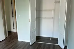 302 Creekside Dr, Vernon Hills, IL 60061 - Photo 11