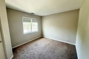 8225 Ripple Ridge Dr, Darien, IL 60561 - Photo 11