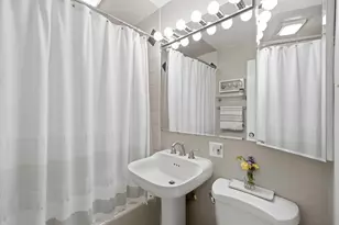 5712 S Nashville Ave, Chicago, IL 60638 - Photo 13