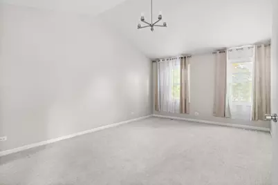 17 Cherrywood Drive, Schaumburg, IL 60194 - Photo 23
