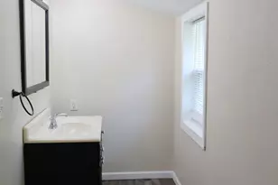 145 E Spaulding Ave, Clifton, IL 60927 - Photo 17