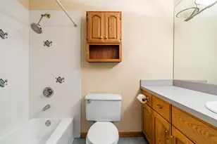 405 N Wabash Ave, Chicago, IL 60611 - Photo 11