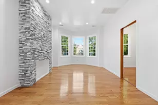 848 N Latrobe Ave, Chicago, IL 60651 - Photo 3