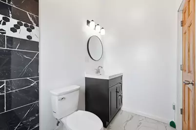 848 N Latrobe Avenue, Chicago, IL 60651 - Photo 15