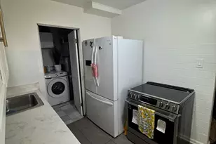 6533 16th St, Berwyn, IL 60402 - Photo 3