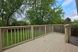 17850 Yale Ln, Country Club Hills, IL 60478 - Photo 13