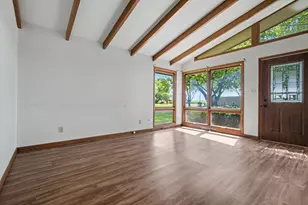 319 E Elm St, Piper City, IL 60959 - Photo 5