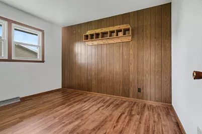 319 E Elm Street, Piper City, IL 60959 - Photo 21
