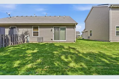 2533 Hearthstone Drive, Hampshire, IL 60140 - Photo 9