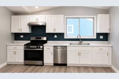 2404 Danbury Drive #B2, Woodridge, IL 60517 - Photo 9