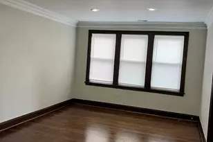 6615 S Sacramento Ave, Chicago, IL 60629 - Photo 9