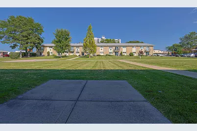 9575 Terrace Place #1F, Des Plaines, IL 60016 - Photo 13