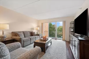 6801 N Milwaukee Ave, Niles, IL 60714 - Photo 5