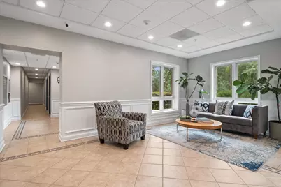 6801 N Milwaukee Avenue #402, Niles, IL 60714 - Photo 3