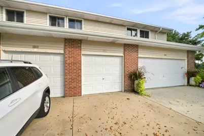 1056 N Pine Tree Circle #0, Buffalo Grove, IL 60089 - Photo 31