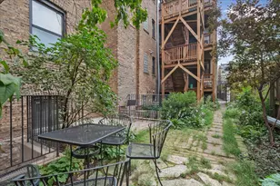 1846 W Berteau Ave, Chicago, IL 60613 - Photo 21