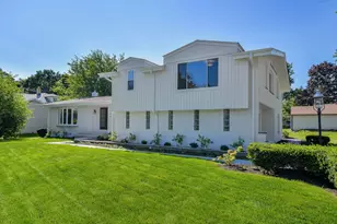 1106 North Path Dr, Wheaton, IL 60187 - Photo 1
