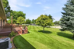 211 Fox Run Dr, Elwood, IL 60421 - Photo 29