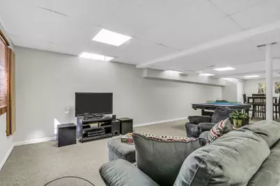 1140 Oakmeadow Court, Gurnee, IL 60031 - Photo 39