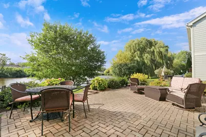 1140 Oakmeadow Court, Gurnee, IL 60031 - Photo 5