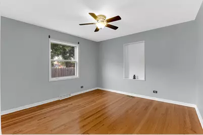 5455 S Catherine Avenue, Countryside, IL 60525 - Photo 11