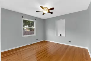 5455 S Catherine Ave, Countryside, IL 60525 - Photo 11