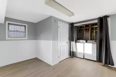 5455 S Catherine Avenue, Countryside, IL 60525 - Photo 17