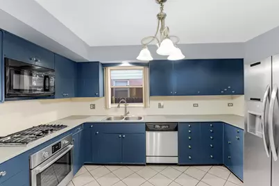 5455 S Catherine Avenue, Countryside, IL 60525 - Photo 3
