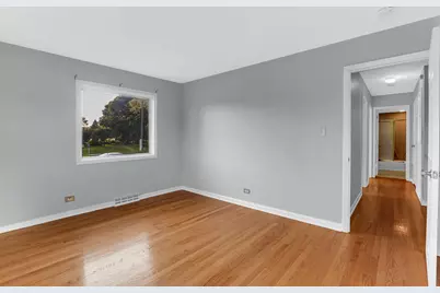 5455 S Catherine Avenue, Countryside, IL 60525 - Photo 15