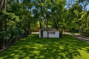 15416 Myrtle Ave, Harvey, IL 60426 - Photo 9