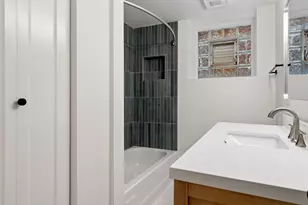 848 W George St, Chicago, IL 60657 - Photo 13