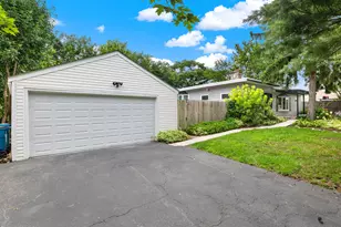 268 N Bonnie Brae Ave, Elmhurst, IL 60126 - Photo 3