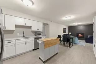 15521 Ridgeland Ave, Oak Forest, IL 60452 - Photo 11