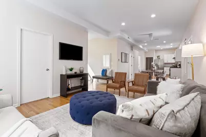 644 W Briar Place #2R, Chicago, IL 60657 - Photo 5