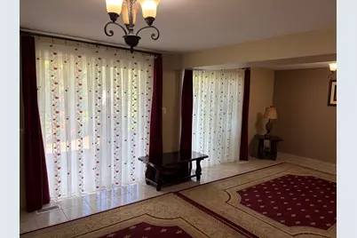 570 Jamison Lane, Hoffman Estates, IL 60169 - Photo 15