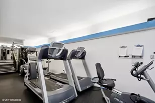 2800 N Lake Shore Dr, Chicago, IL 60657 - Photo 21