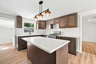 25055 S Center St, Channahon, IL 60410 - Photo 7