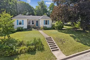 25 Mosedale St, Saint Charles, IL 60174 - Photo 1